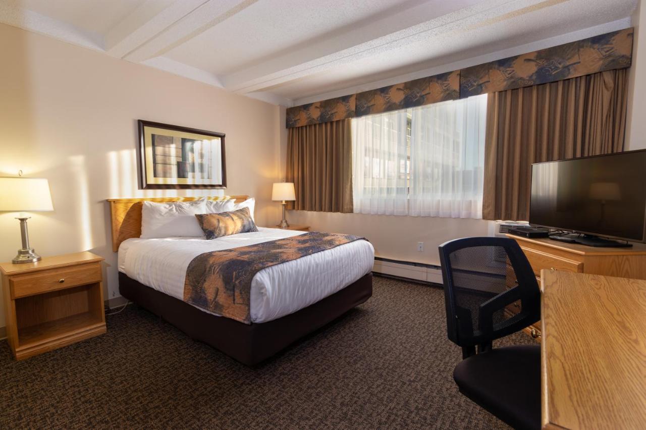 Bcm Inns Fort Mcmurray - Downtown Zewnętrze zdjęcie