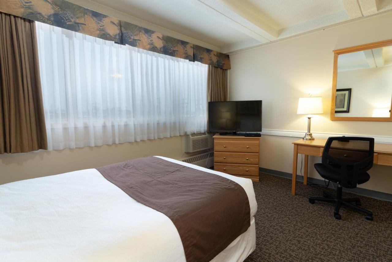 Bcm Inns Fort Mcmurray - Downtown Zewnętrze zdjęcie