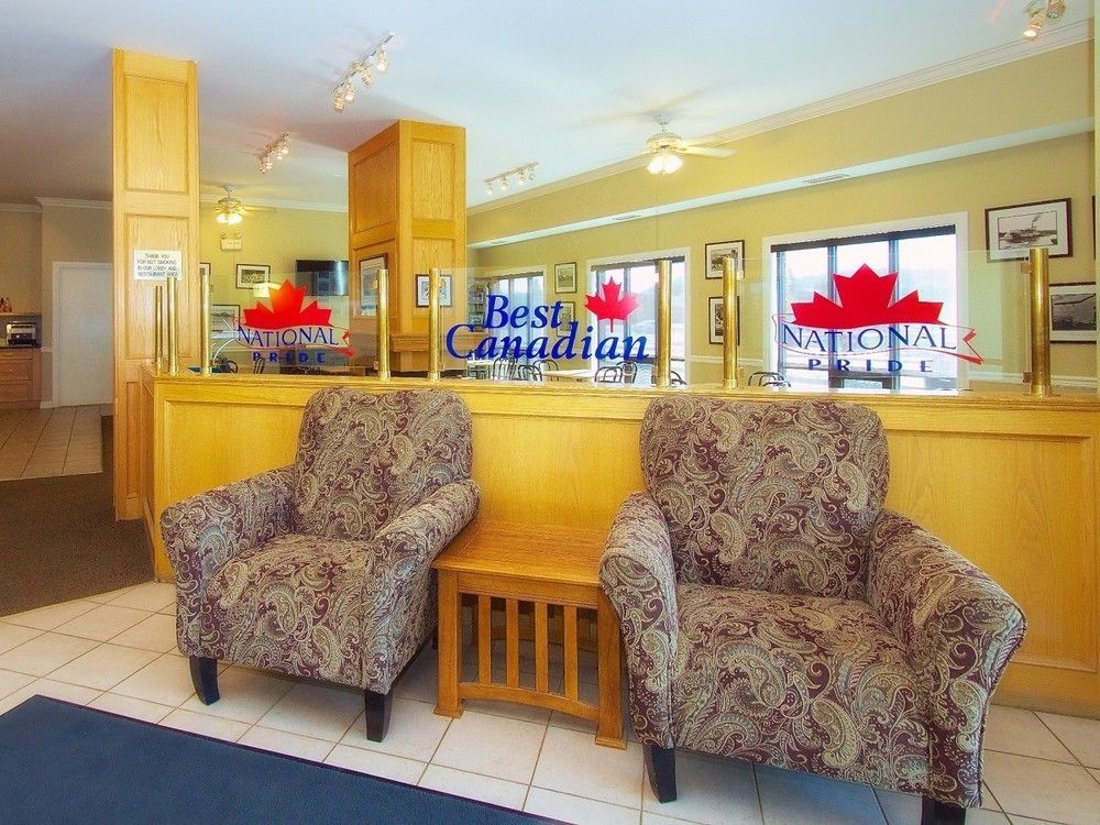Bcm Inns Fort Mcmurray - Downtown Zewnętrze zdjęcie