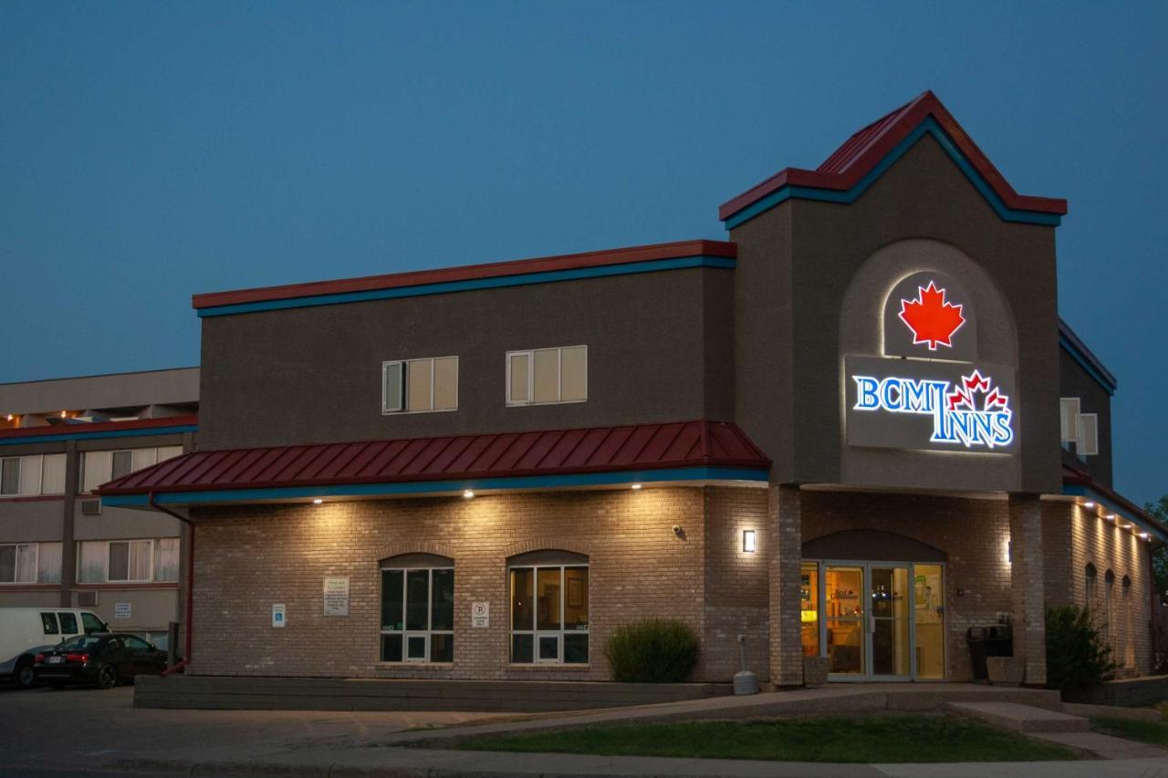 Bcm Inns Fort Mcmurray - Downtown Zewnętrze zdjęcie